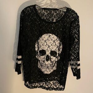 Express Black Lace Skull Top M NWT